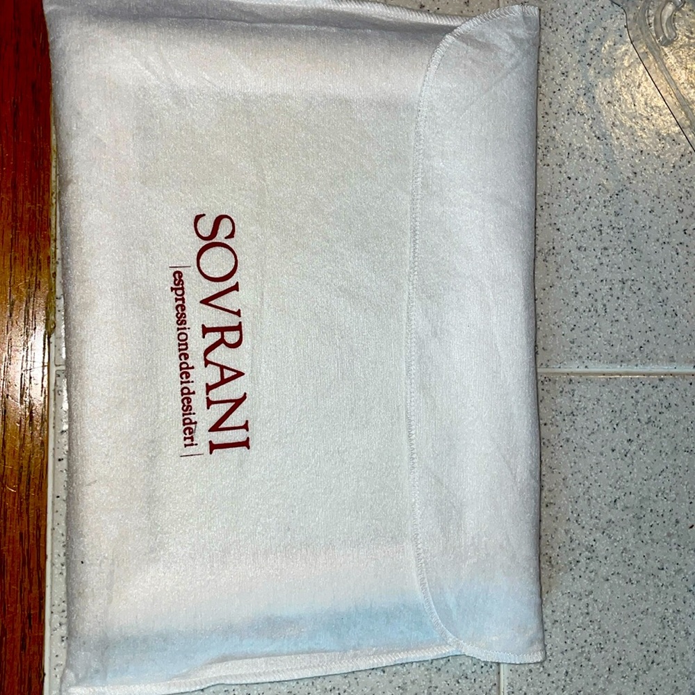 Sovrani picture frame brand new in the box